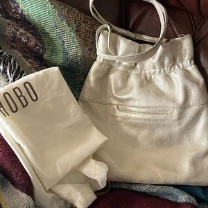 New! Hobo Handbag Crossbody shoulder bag Metalic Leather